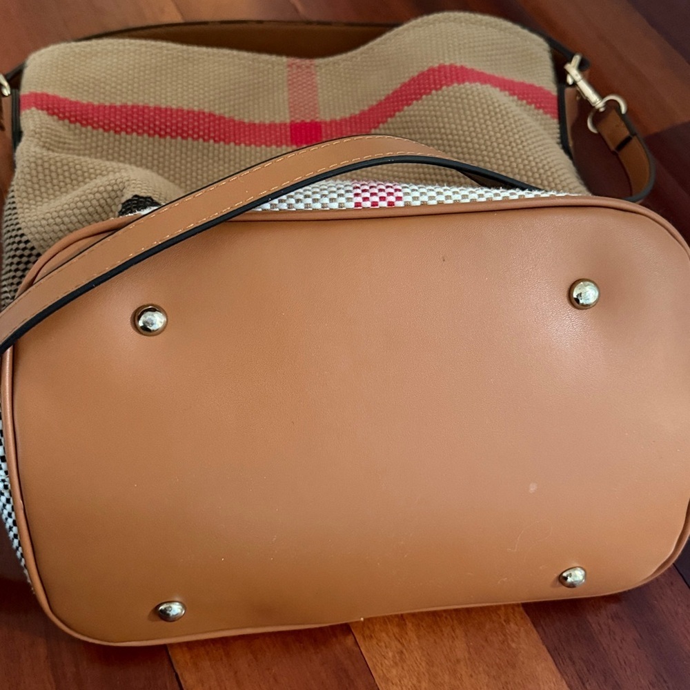 Stylish Tan and Red Women's Bag - Picture 6 of 8